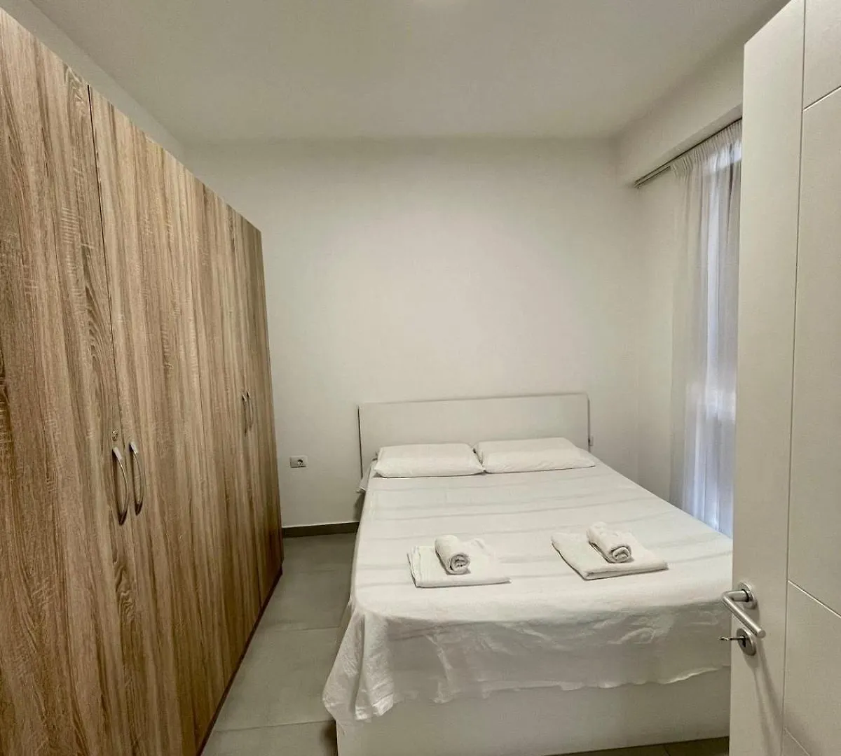 Escape Apartment Tirana 0*,